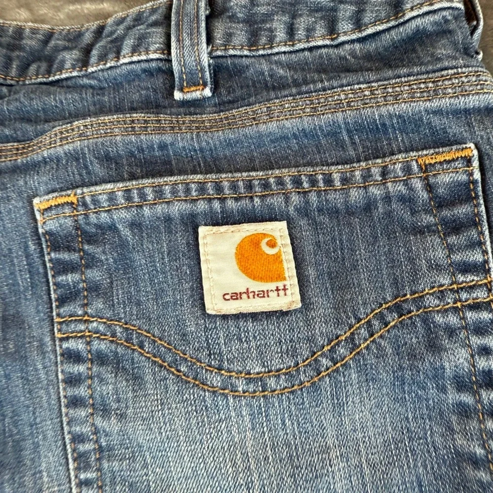 Carhartt Men's Jeans Size 36X32 Bootcut Medium‎ Wash
